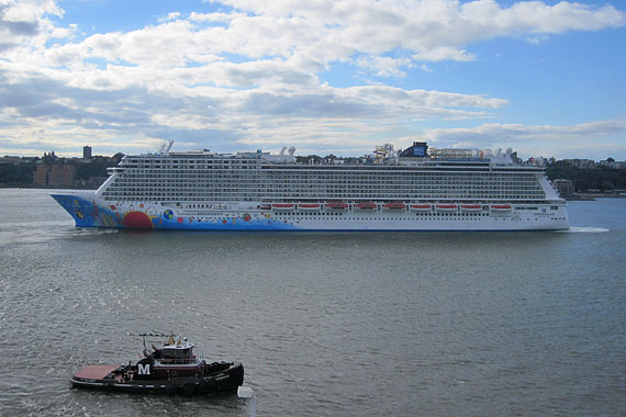 norwegian_breakaway_cruises.jpg