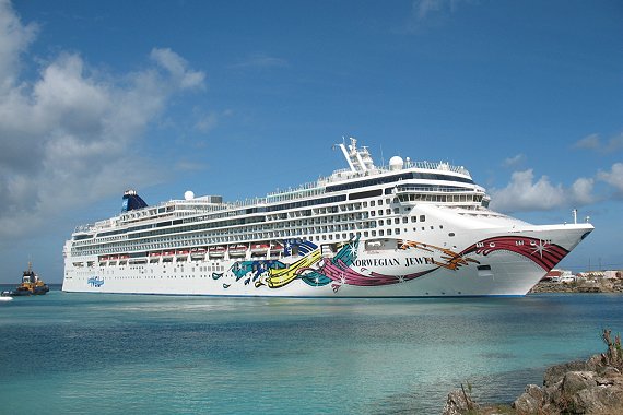 Poza vas de croaziere Norwegian Jewel