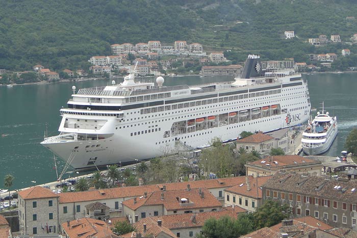 msc-armonia-msc-cruises-cruise-ship-photos-2014-08-20-at-kotor-montenegro.jpg