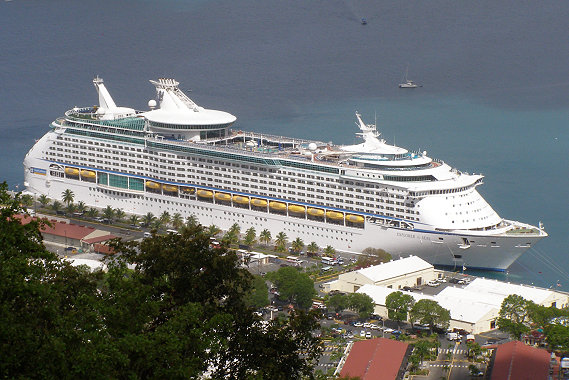 Poza vas de croaziere Explorer of the Seas