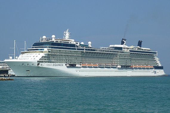 celebrity_equinox_2011-06-13.jpg
