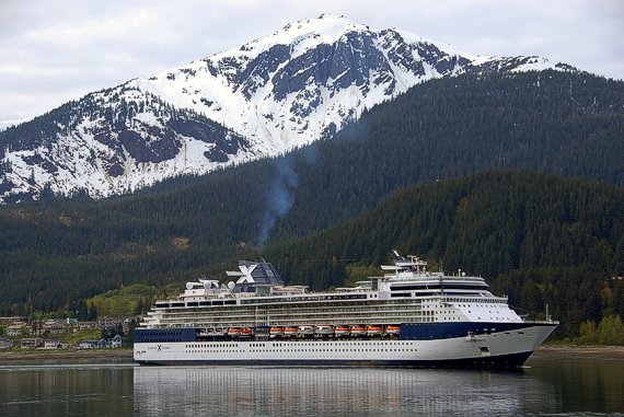 celebrity_infinity_2010-05-14.jpg