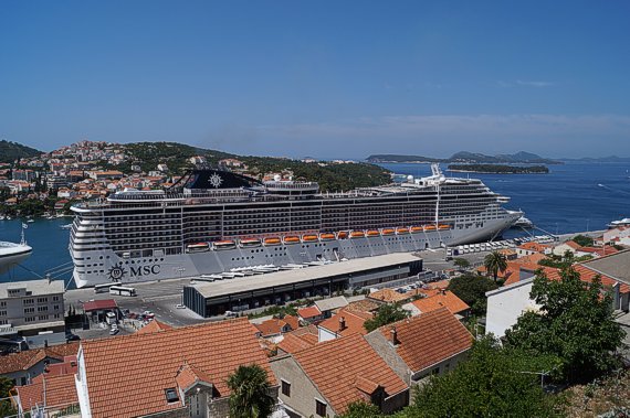 msc_divina_2012-07-13.jpg